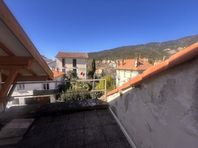 Vente Appartement 3 pièces 64.32 m2 Amélie les Bains Palalda