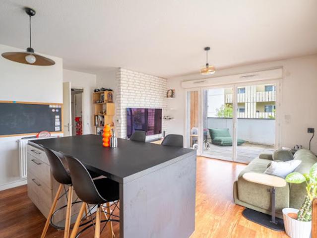Vente Appartement 3 pièces 64 m2 Villenave d'Ornon