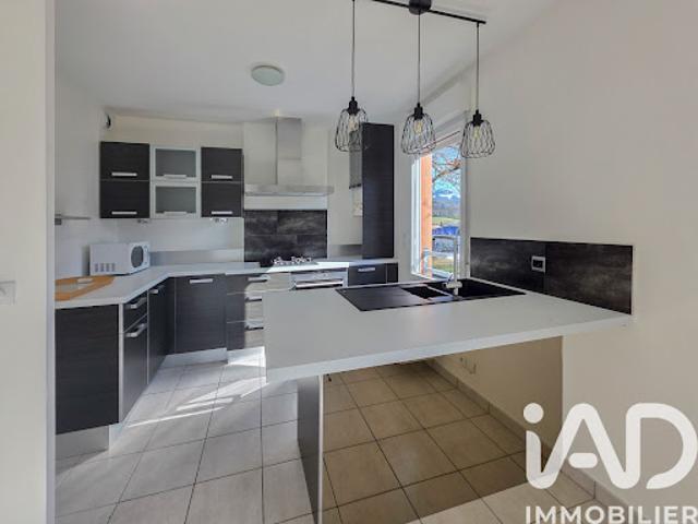 Vente Appartement 3 pièces 64 m2 Allonzier la Caille