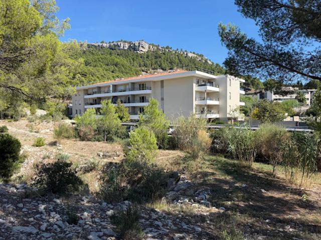 Vente Appartement 3 pièces 64 m2 Cassis