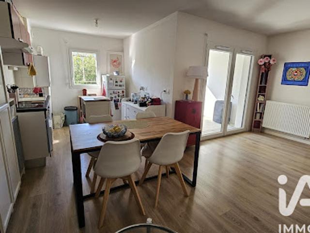 Vente Appartement 3 pièces 64 m2 Cenon