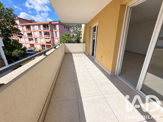 Vente Appartement 3 pièces 64 m2 Grasse