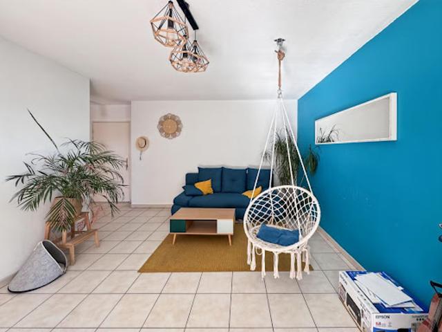 Vente Appartement 3 pièces 64.9 m2 Hyeres