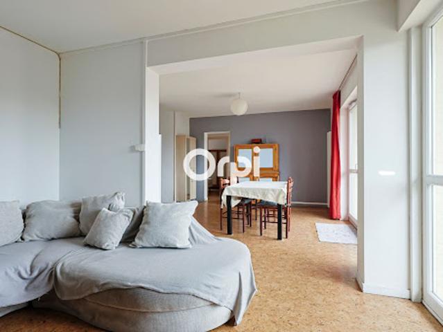 Vente Appartement 3 pièces 64 m2 Lille