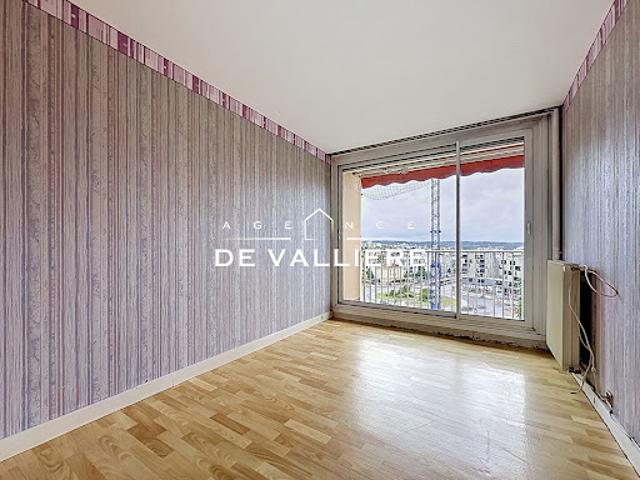 Vente Appartement 3 pièces 64 m2 Nanterre