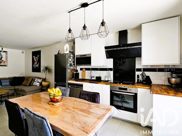 Vente Appartement 3 pièces 64 m2 Pontault Combault