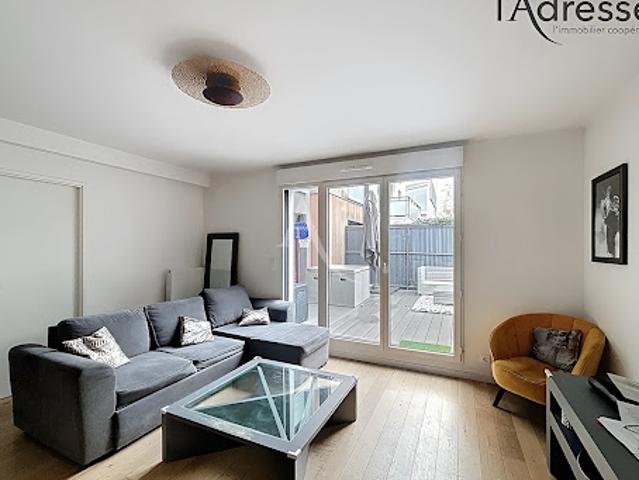 Vente Appartement 3 pièces 64 m2 Suresnes