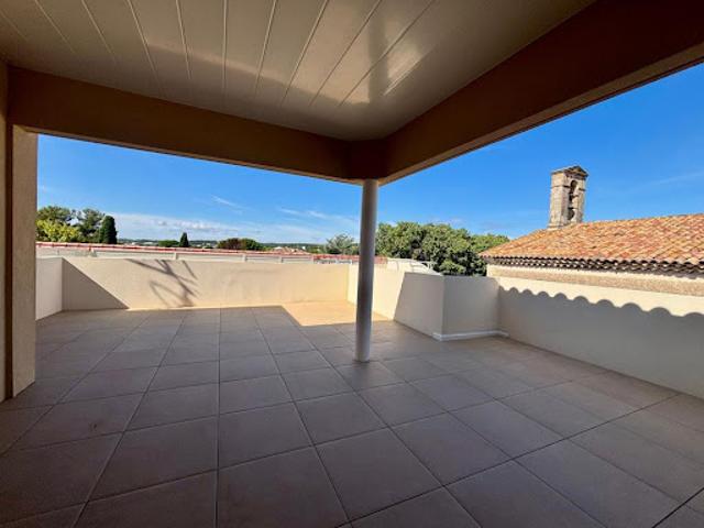 Vente Appartement 3 pièces 65.8 m2 Nimes