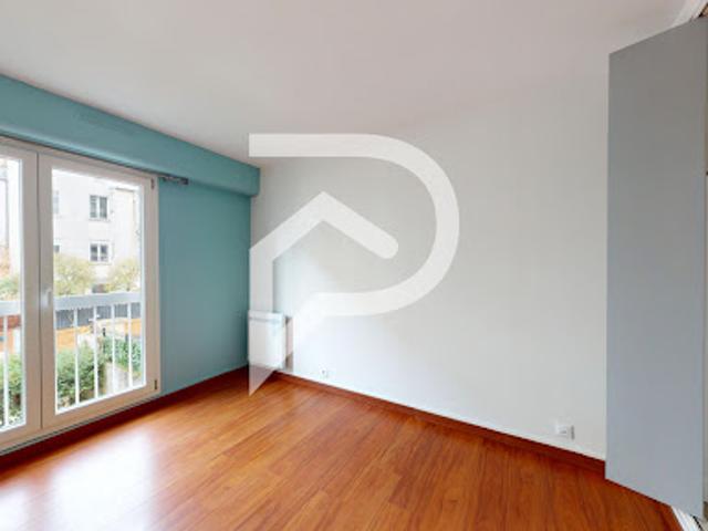 Vente Appartement 3 pièces 65.15 m2 Paris 20ème