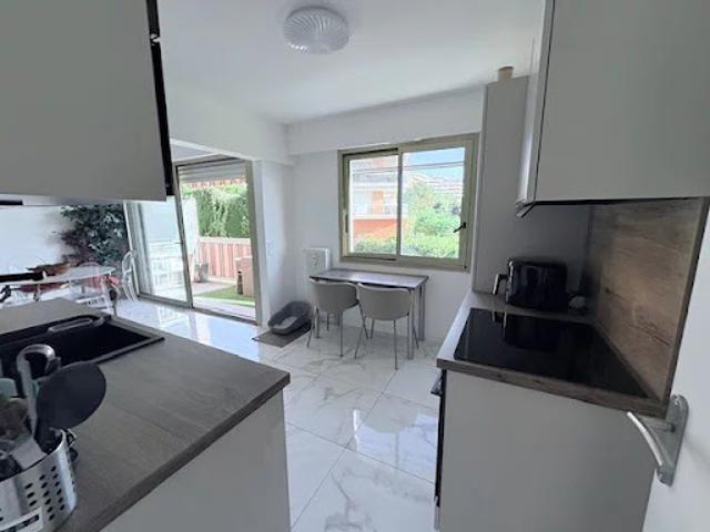 Vente Appartement 3 pièces 65.19 m2 Nice