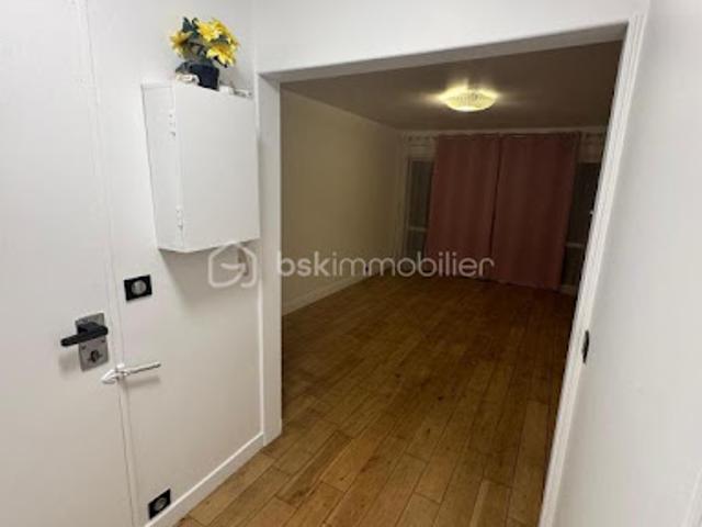 Vente Appartement 3 pièces 65 m2 Évry Courcouronnes