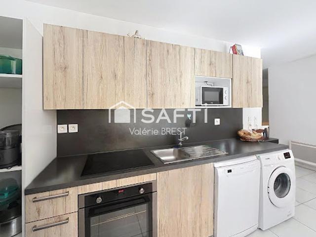 Vente Appartement 3 pièces 65 m2 Marseille 8ème