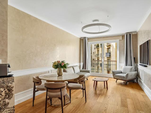 Vente Appartement 3 pièces 65 m2 Paris 16ème