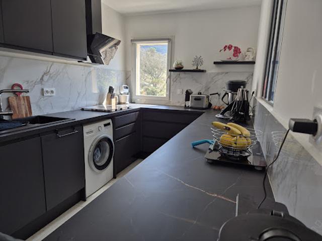 Vente Appartement 3 pièces 65 m2 Plan d'Aups Sainte Baume