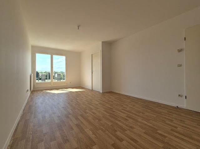 Vente Appartement 3 pièces 66.6 m2 Saint Pierre du Perray