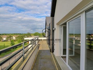 Vente Appartement 3 pièces 66.77 m2 Emerainville