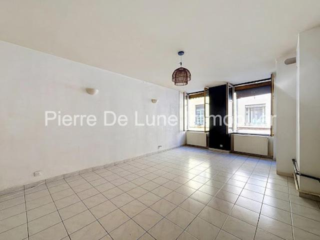 Vente Appartement 3 pièces 66.7 m2 Lyon 2ème