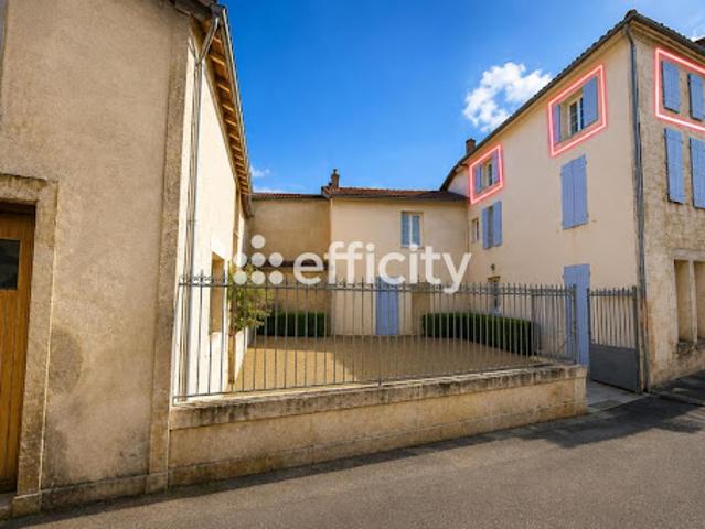 Vente Appartement 3 pièces 66.9 m2 Saint Jean d'Angély