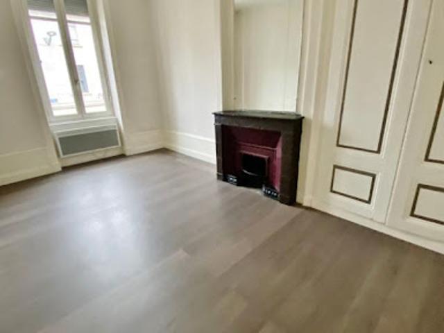Vente Appartement 3 pièces 66.06 m2 Lyon 8ème