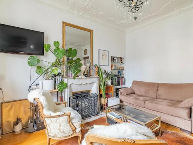Vente Appartement 3 pièces 66.28 m2 Courbevoie