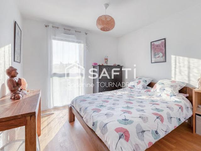Vente Appartement 3 pièces 66 m2 Bordeaux