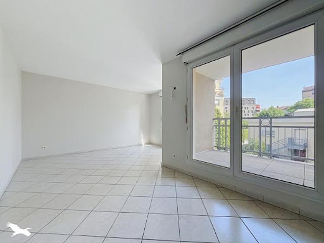 Vente Appartement 3 pièces 66 m2 Lyon 7ème