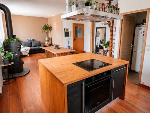 Vente Appartement 3 pièces 66 m2 Saint Etienne de Saint Geoirs