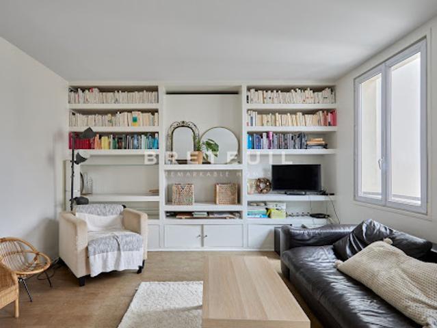 Vente Appartement 3 pièces 68.5 m2 Paris 11ème
