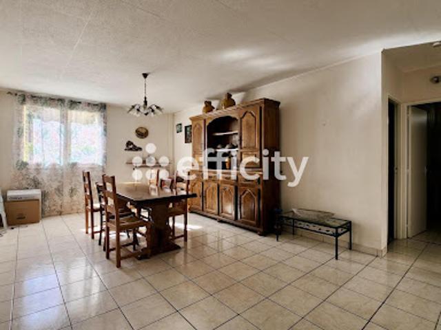 Vente Appartement 3 pièces 68.74 m2 Marseille 11ème