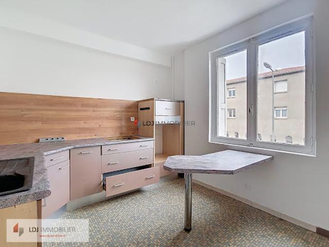 Vente Appartement 3 pièces 68.82 m2 Perpignan