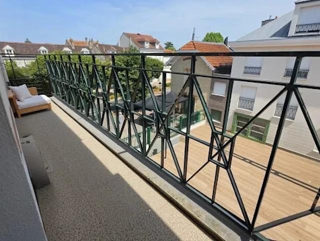 Vente Appartement 3 pièces 67.21 m2 Croissy sur Seine