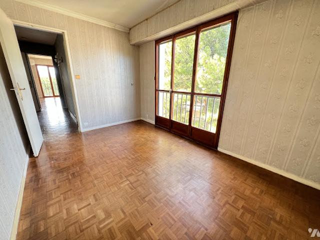 Vente Appartement 3 pièces 68.38 m2 Marseille 13ème