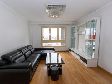 Vente Appartement 3 pièces 68 m2 Bagnolet