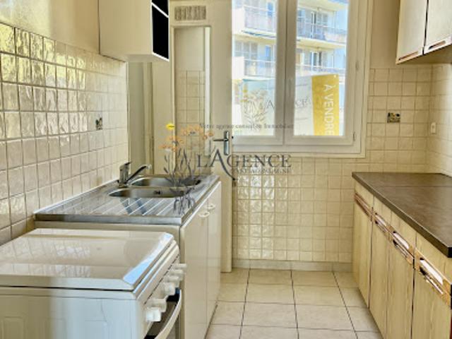 Vente Appartement 3 pièces 68 m2 Bastia