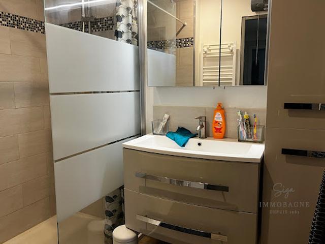 Vente Appartement 3 pièces 68 m2 Nans les Pins