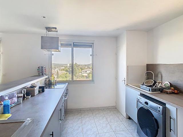 Vente Appartement 3 pièces 69.68 m2 Bagnols sur ceze