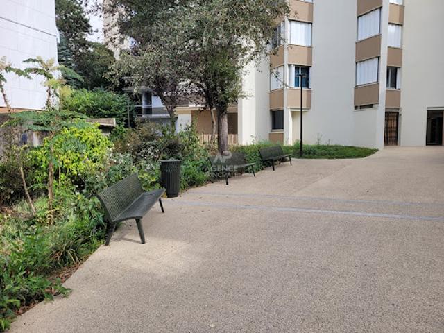 Vente Appartement 3 pièces 69.71 m2 Saint Germain en Laye