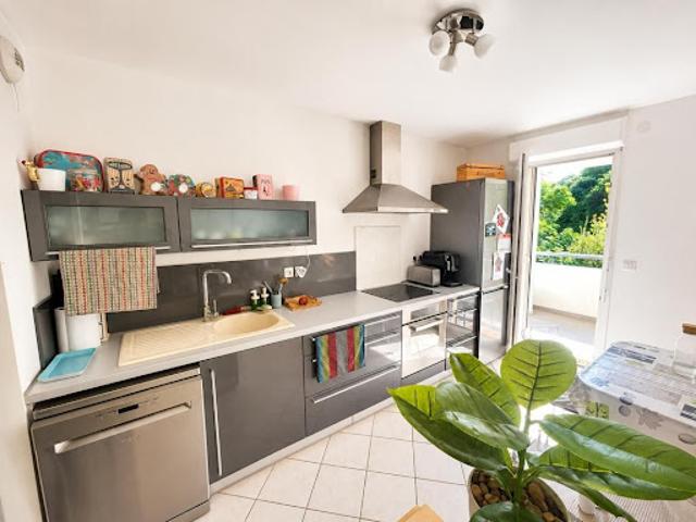 Vente Appartement 3 pièces 69.95 m2 Marseille 9ème