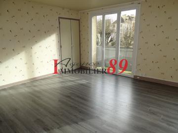 Appartement à vendre à Magny-Lambert - Cave