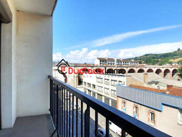 Vente Appartement 3 pièces 69 m2 Aurillac