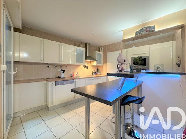 Vente Appartement 3 pièces 69 m2 Deville les rouen
