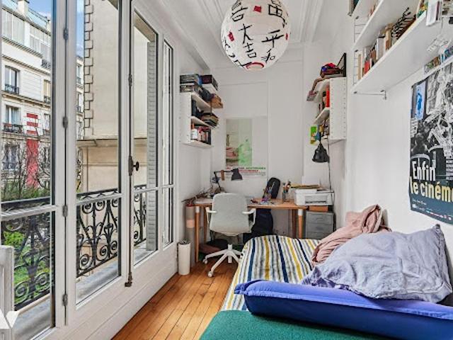 Vente Appartement 3 pièces 73.56 m2 Paris 18ème