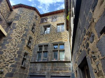 Vente Appartement 3 pièces 73.75 m2 Saint Flour