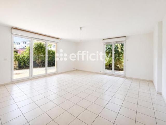 Vente Appartement 3 pièces 73.81 m2 Marseille 12ème