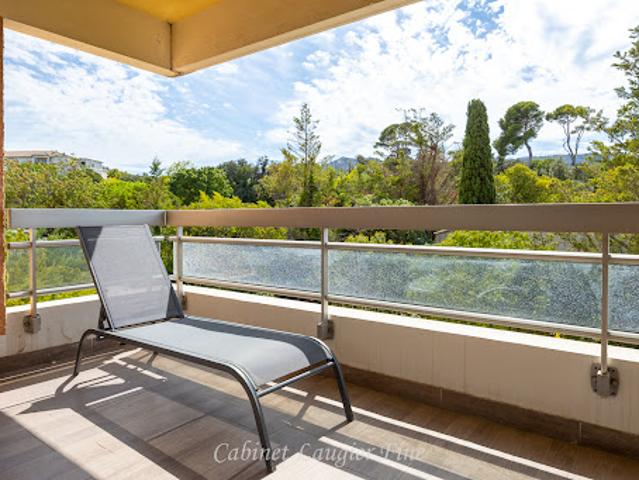 Vente Appartement 3 pièces 73.02 m2 Marseille 9ème