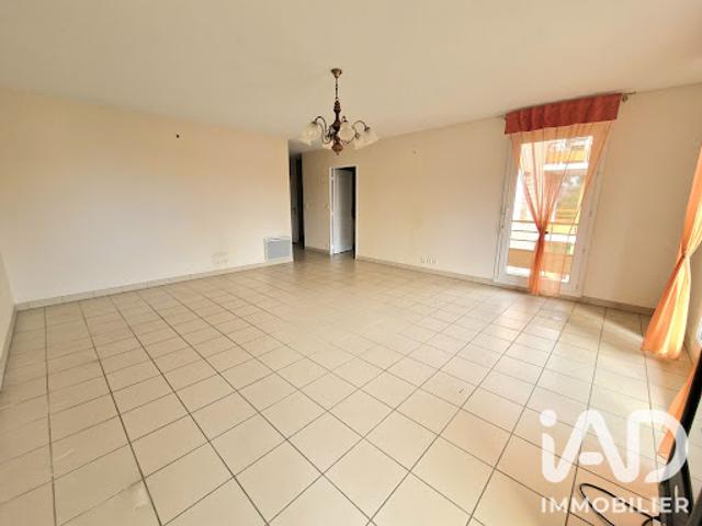 Vente Appartement 3 pièces 73 m2 Forges les Eaux