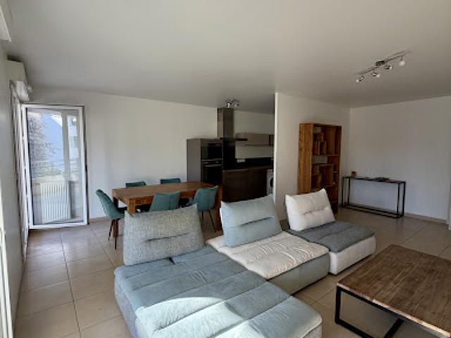 Vente Appartement 3 pièces 73 m2 Marseille 8ème