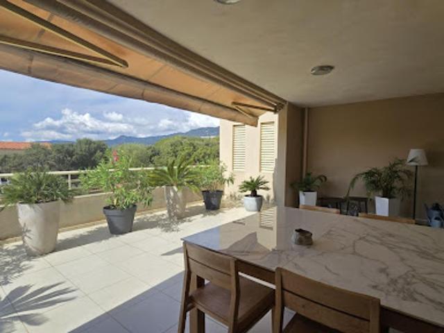Vente Appartement 3 pièces 73 m2 Propriano