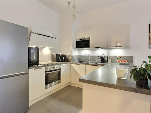 Vente Appartement 3 pièces 70.68 m2 Asnieres sur seine
