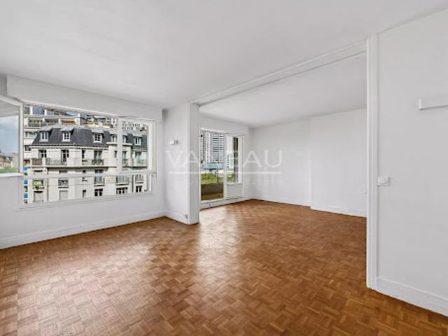 Vente Appartement 3 pièces 70.27 m2 Paris 15ème